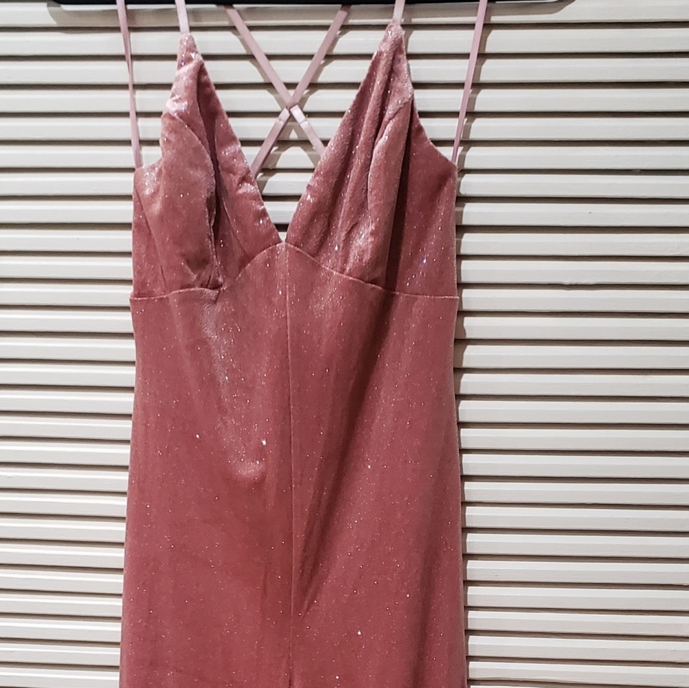 Beautiful medium Fashion Nova pink glitter jumpsuit for any occasion. Never worn